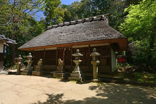 夜都伎神社本殿