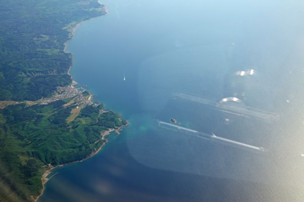 JAL585便の機内から：下北半島