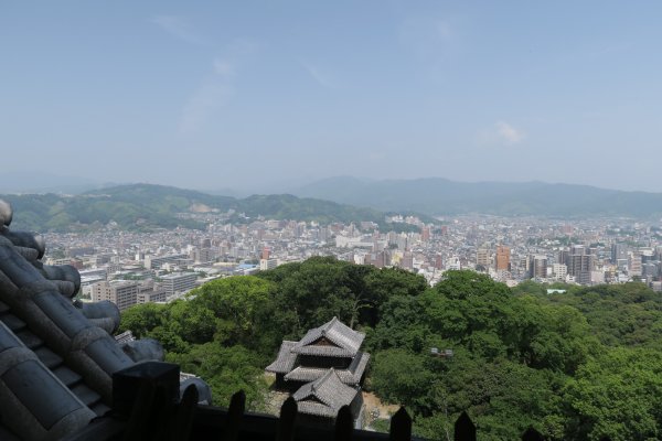 松山城(5)：天守からの眺め