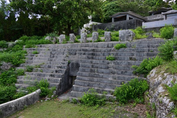 仲宗根豊見親の墓(5)