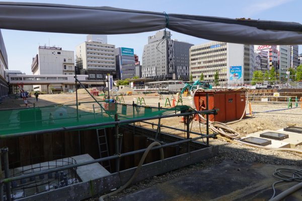 新潟駅：北口広場