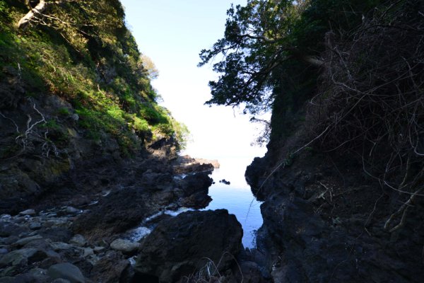 金剛崎(2)：青の洞窟近く