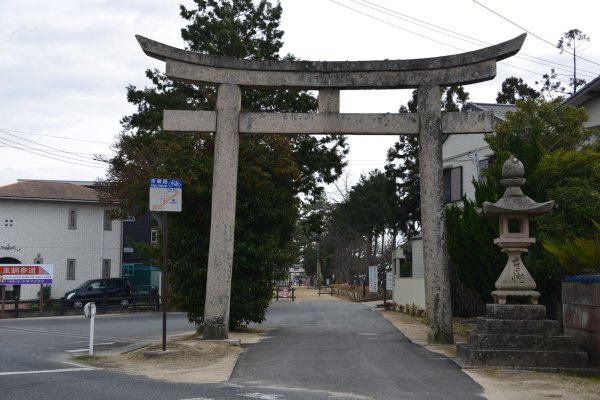 吉備津彦神社(1)：鳥居