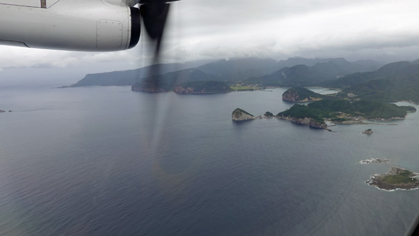 四敷島を見ながら降下