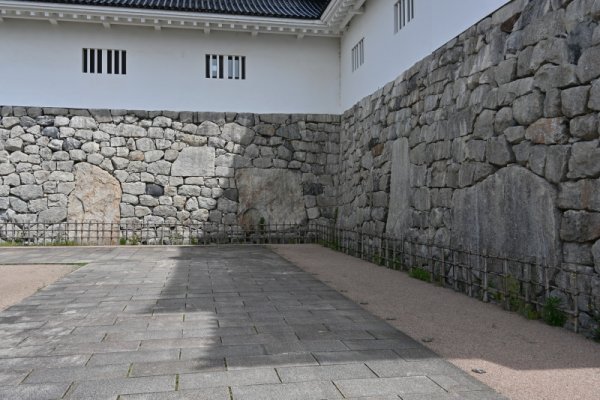 富山城：鉄御門