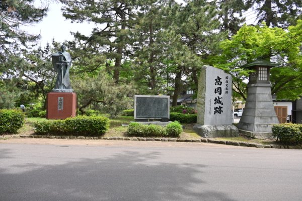 高岡城：大手口跡