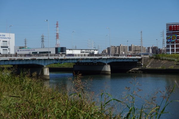 道：新鶴見橋
