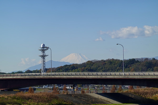 新横浜大橋と亀甲橋の間