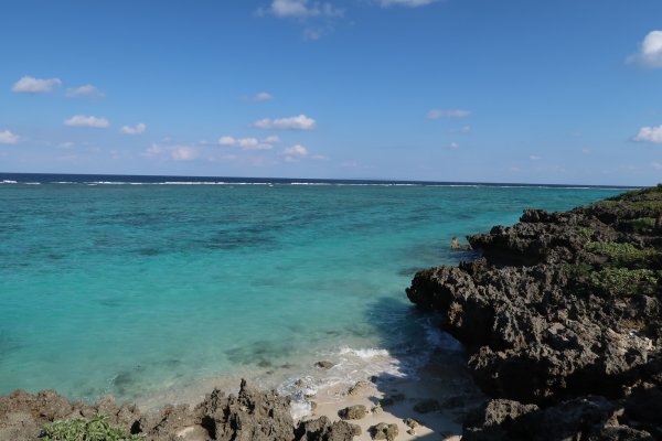 海岸線の岩場