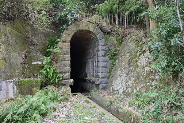 鹿川隧道