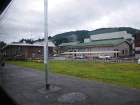 越後須原駅<