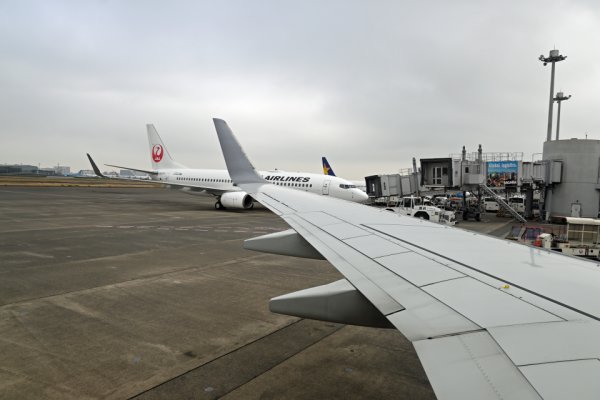 JAL201便：搭乗して