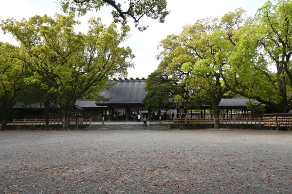 熱田神宮：本宮
