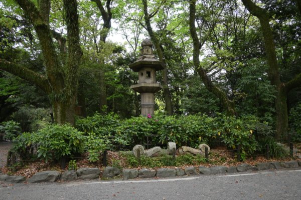 熱田神宮：佐久間燈籠