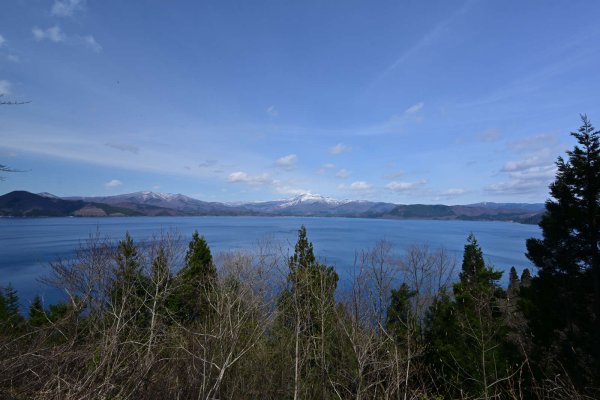 田沢湖(3)：かたまえ山