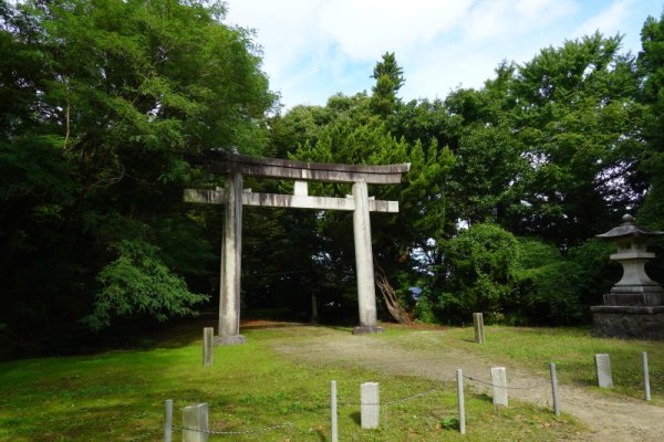 秋田県護国神社(1)：大鳥居