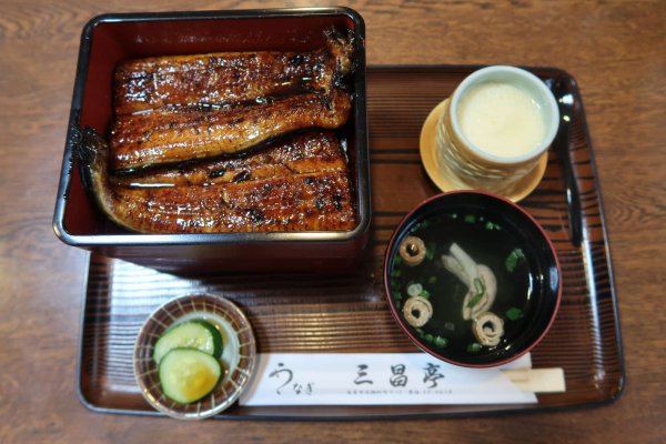 うな重の夕食