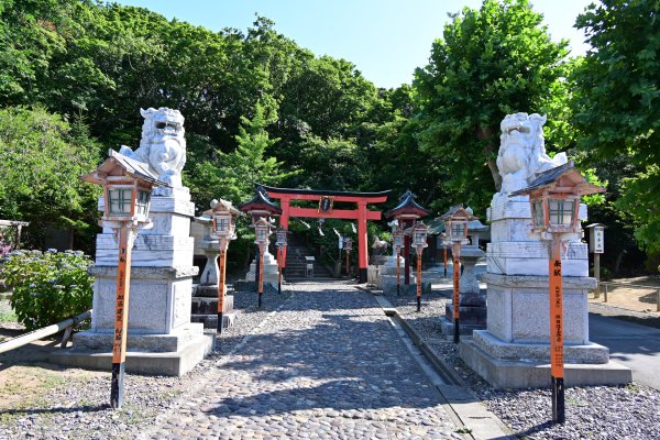 高山稲荷神社(1)