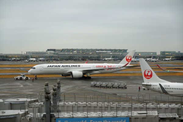 ＪＡＬラウンジ