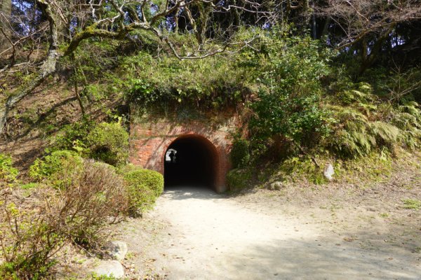 大宰府：お石トンネル