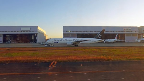 JAL431便：誘導路