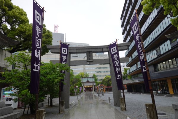 警固神社：鳥居