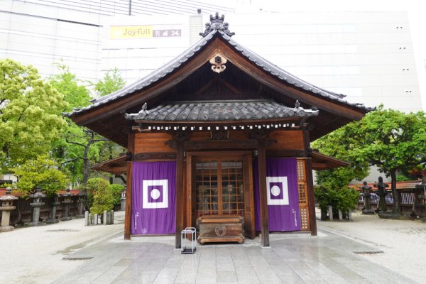 警固神社：社殿