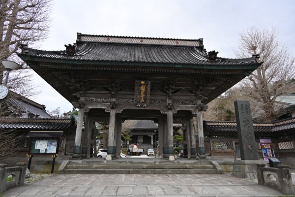 高龍寺：山門