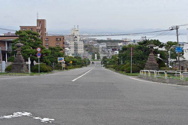 護国神社坂