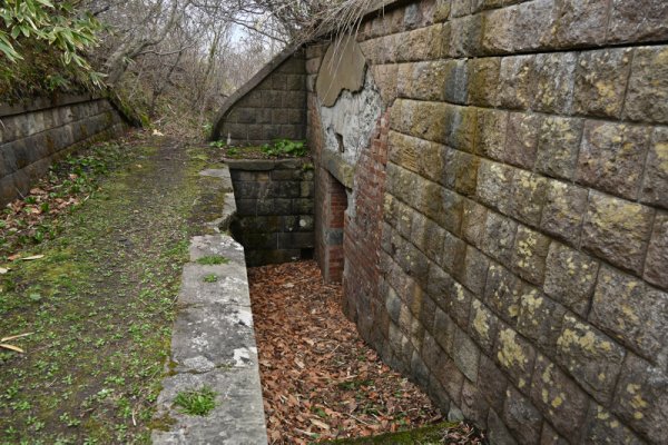 函館山トレッキング：千畳敷第二砲台跡