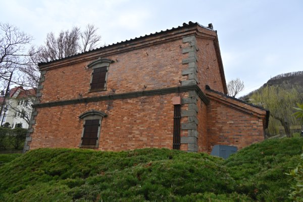 旧開拓使函館支庁書籍庫