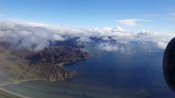 JAL585便の機内から：亀田半島