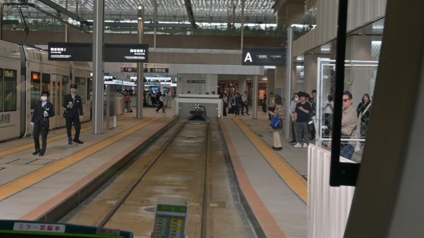 広島駅電停のＡホーム