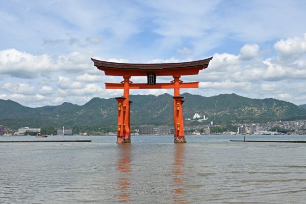 厳島神社の大鳥居