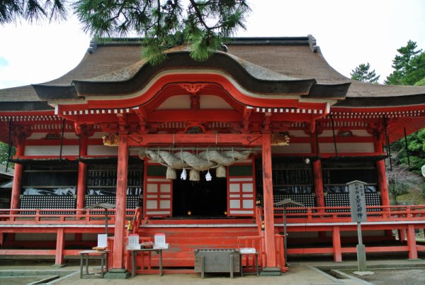 日御碕神社：拝殿(本殿)