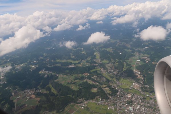 JAL0647便の機内から