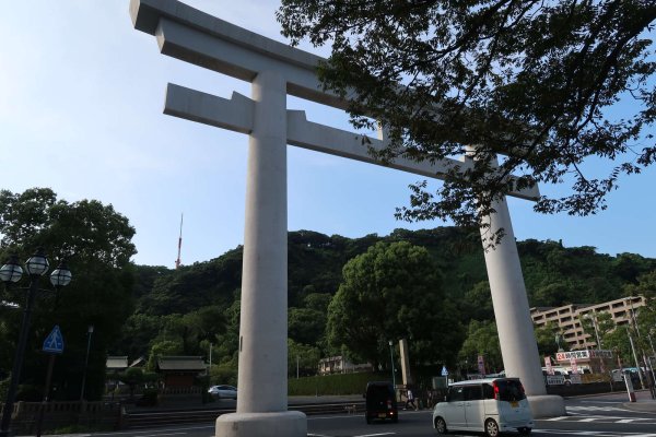 照国神社(1)