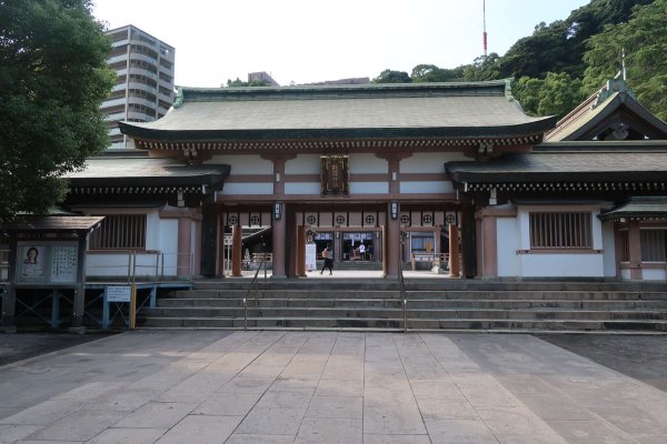 照国神社(2)