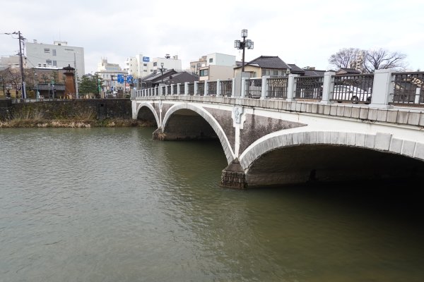 浅野川大橋