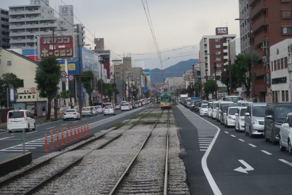 とさでん：知寄町三丁目電停