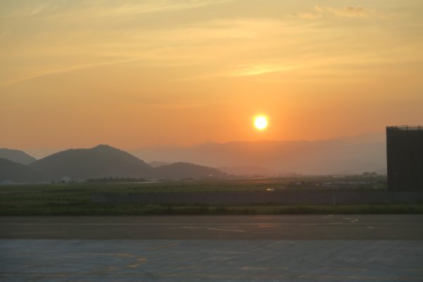 JAL498便の機内から