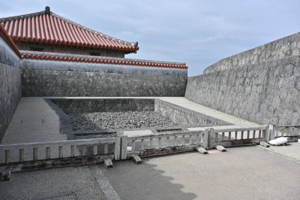 首里城：湯屋