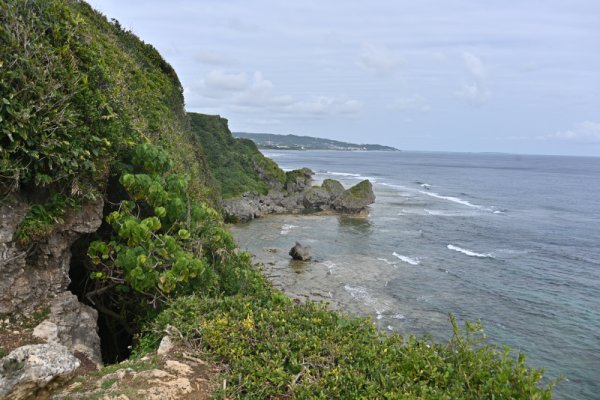 慶座絶壁：北側