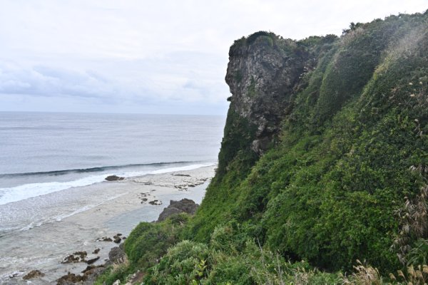 慶座絶壁：南側