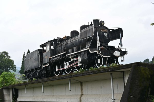 トンネルの駅(1)