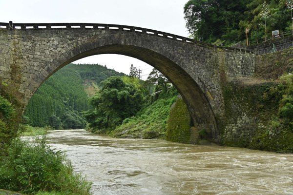 霊台橋