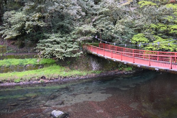 菊池渓谷：下流の橋