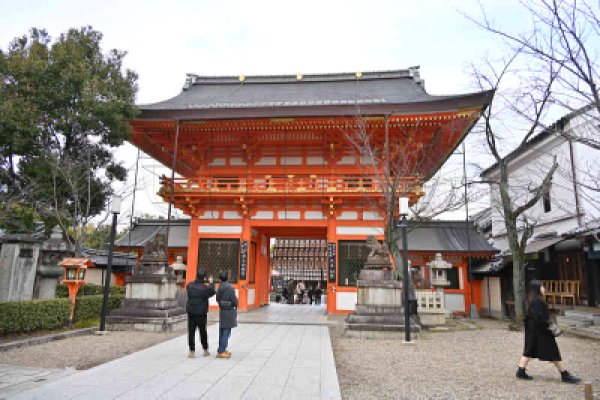 八坂神社：南楼門
