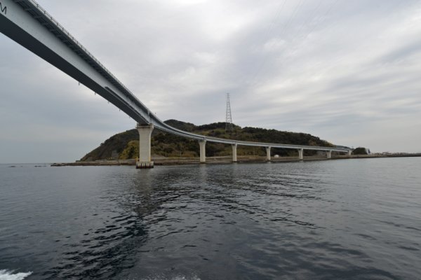 軍艦島ツアー：伊王島大橋