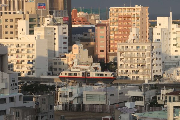JAL CITY那覇の朝